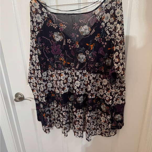 Free People Black and Cream Floral Blouse - Picture 3 of 5